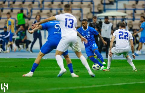 الهلال ونافباخور