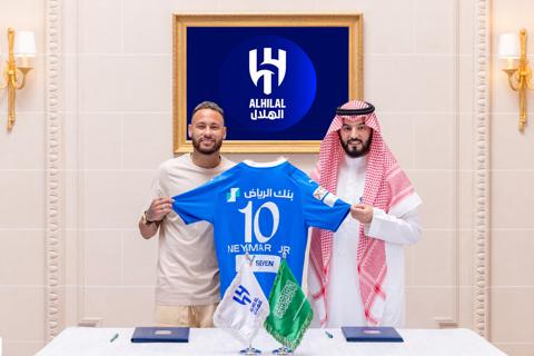 عقد نيمار مع الهلال السعودي